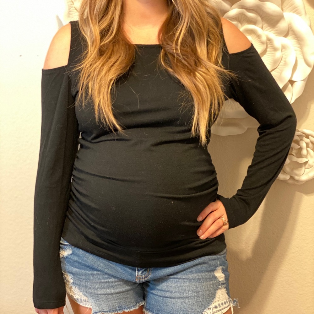Old Navy Maternity cold shoulder long sleeve